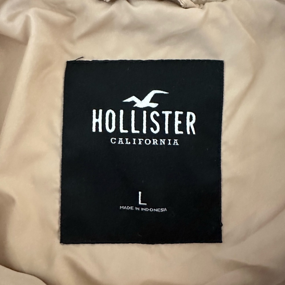 Hollister Women's Cream Teddy Jacket - Picture 5 of 5